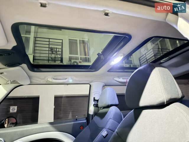 Белый Мини Купер, объемом двигателя 1.6 л и пробегом 193 тыс. км за 5550 $, фото 7 на Automoto.ua