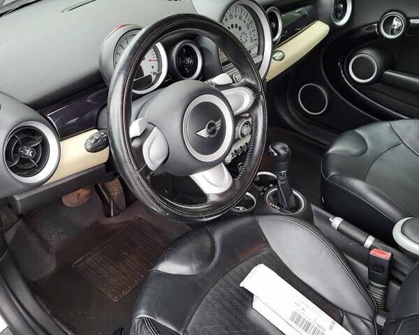 Міні Cooper 2007 у Києві на Automoto.ua Білий Міні Cooper, об'ємом двигуна 1.6 л та пробігом 170 тис. км за 4500 $, фото 5 на Automoto.ua