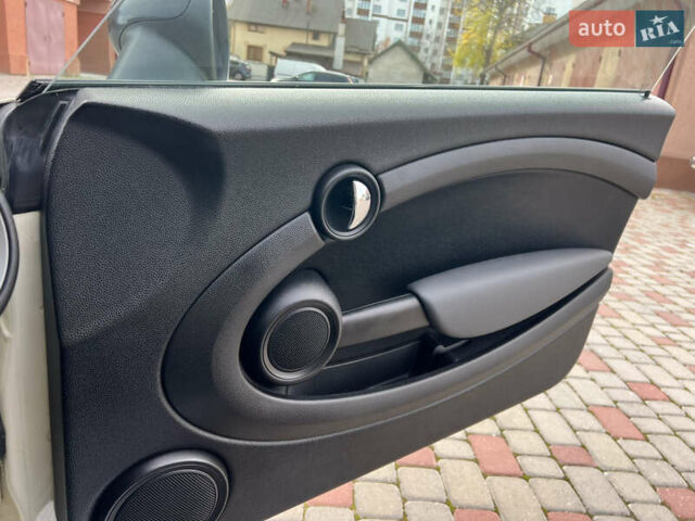 Белый Мини Купер, объемом двигателя 1.6 л и пробегом 178 тыс. км за 6499 $, фото 23 на Automoto.ua