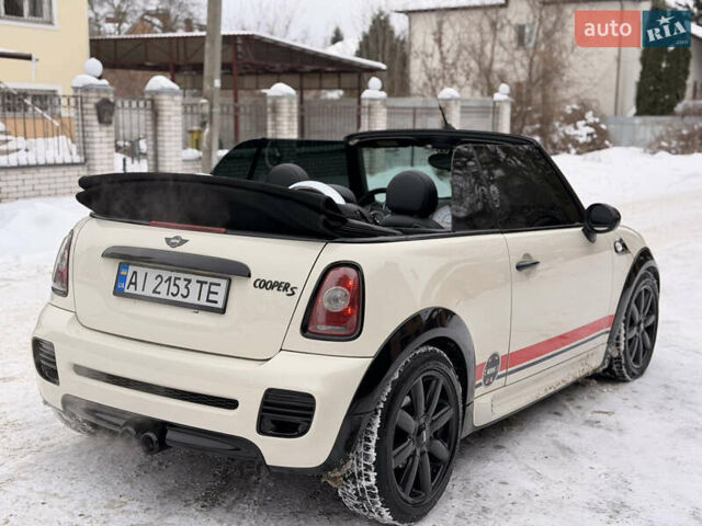 Білий Міні Cooper, об'ємом двигуна 1.6 л та пробігом 126 тис. км за 8300 $, фото 27 на Automoto.ua