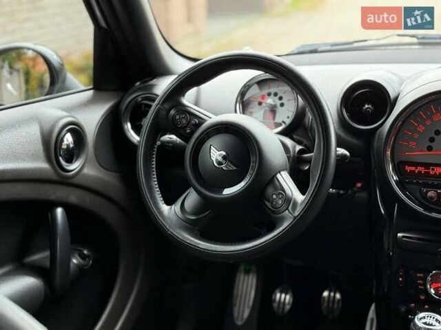 Білий Міні Cooper, об'ємом двигуна 1.6 л та пробігом 230 тис. км за 8800 $, фото 21 на Automoto.ua