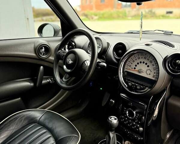 Білий Міні Cooper, об'ємом двигуна 1.6 л та пробігом 230 тис. км за 8800 $, фото 18 на Automoto.ua