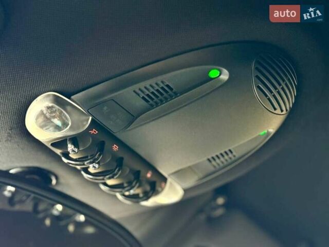 Білий Міні Cooper, об'ємом двигуна 1.6 л та пробігом 230 тис. км за 8800 $, фото 19 на Automoto.ua