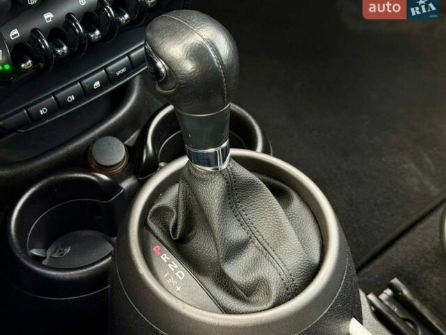 Белый Мини Купер, объемом двигателя 2 л и пробегом 189 тыс. км за 11500 $, фото 23 на Automoto.ua