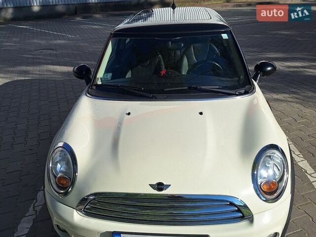 Білий Міні Cooper, об'ємом двигуна 1.6 л та пробігом 163 тис. км за 8000 $, фото 1 на Automoto.ua