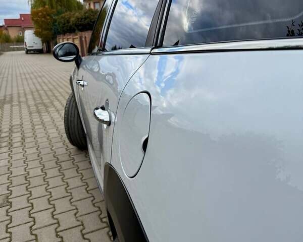 Білий Міні Cooper, об'ємом двигуна 1.6 л та пробігом 230 тис. км за 8800 $, фото 12 на Automoto.ua