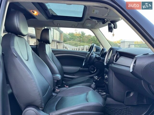 Білий Міні Cooper, об'ємом двигуна 1.6 л та пробігом 180 тис. км за 7200 $, фото 27 на Automoto.ua