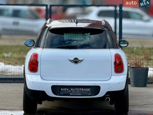 Белый Мини Купер, объемом двигателя 2 л и пробегом 189 тыс. км за 11500 $, фото 14 на Automoto.ua