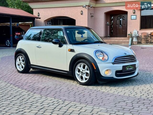 Білий Міні Cooper, об'ємом двигуна 1.6 л та пробігом 160 тис. км за 6900 $, фото 18 на Automoto.ua