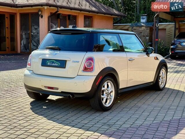 Білий Міні Cooper, об'ємом двигуна 1.6 л та пробігом 160 тис. км за 6900 $, фото 14 на Automoto.ua
