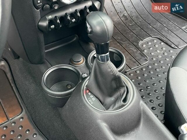 Белый Мини Купер, объемом двигателя 1.6 л и пробегом 178 тыс. км за 6990 $, фото 23 на Automoto.ua