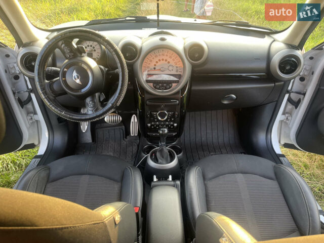 Білий Міні Cooper, об'ємом двигуна 1.6 л та пробігом 86 тис. км за 12000 $, фото 6 на Automoto.ua