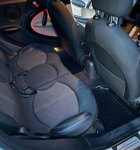 Белый Мини Купер, объемом двигателя 1.6 л и пробегом 175 тыс. км за 10450 $, фото 7 на Automoto.ua