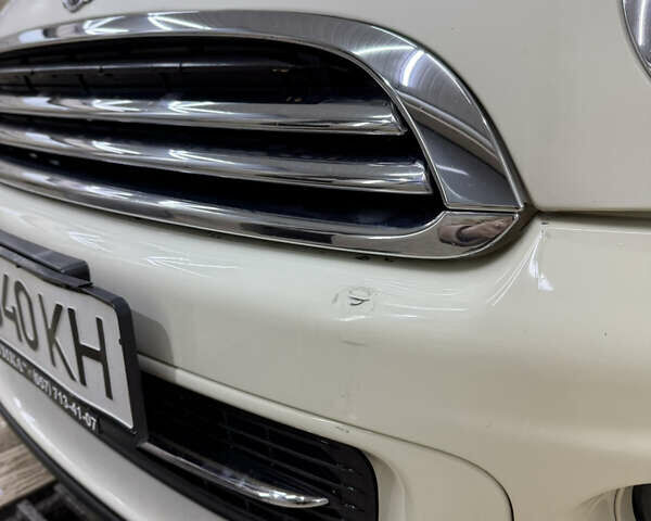 Белый Мини Купер, объемом двигателя 1.6 л и пробегом 207 тыс. км за 7500 $, фото 9 на Automoto.ua