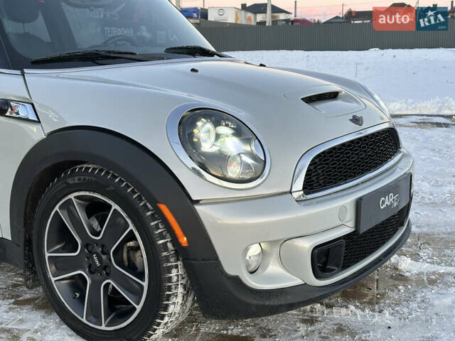 Білий Міні Cooper, об'ємом двигуна 1.6 л та пробігом 233 тис. км за 7490 $, фото 5 на Automoto.ua