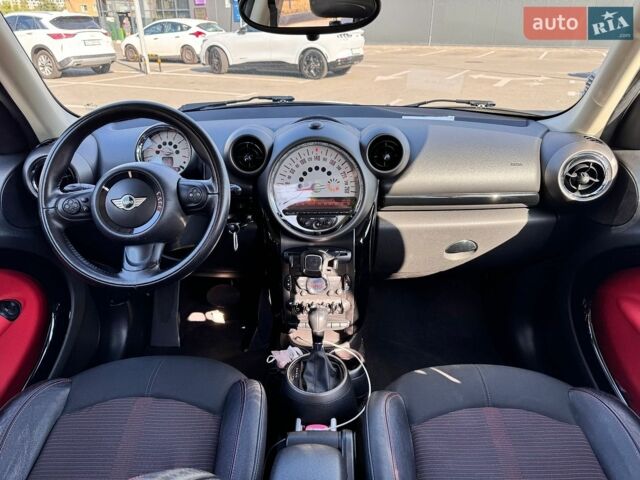 Білий Міні Cooper, об'ємом двигуна 1.6 л та пробігом 107 тис. км за 10200 $, фото 27 на Automoto.ua