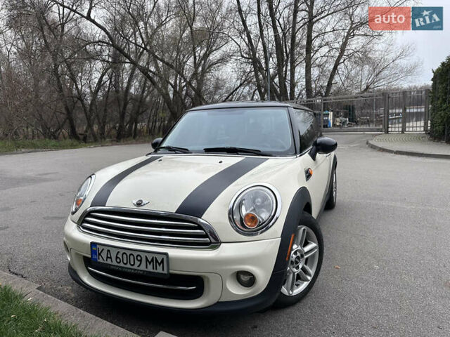 Білий Міні Cooper, об'ємом двигуна 1.6 л та пробігом 135 тис. км за 8500 $, фото 1 на Automoto.ua