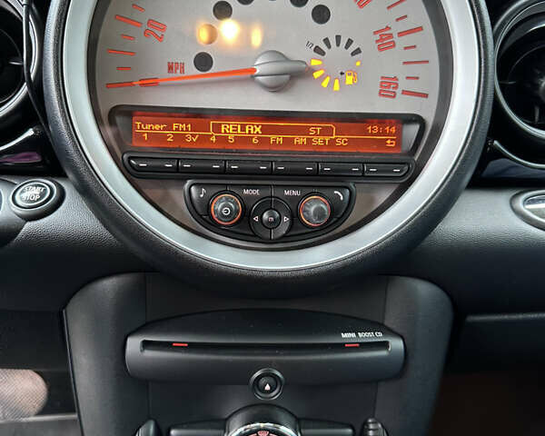 Білий Міні Cooper, об'ємом двигуна 1.6 л та пробігом 135 тис. км за 7500 $, фото 15 на Automoto.ua