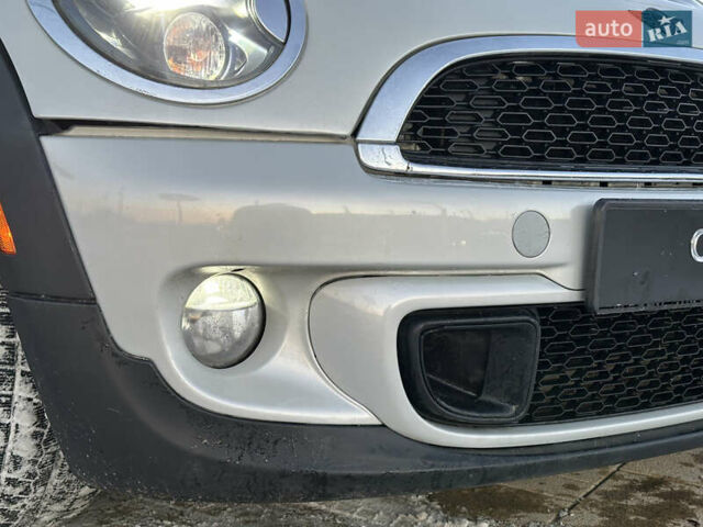 Білий Міні Cooper, об'ємом двигуна 1.6 л та пробігом 233 тис. км за 7490 $, фото 6 на Automoto.ua