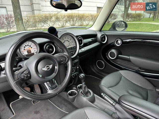 Білий Міні Cooper, об'ємом двигуна 1.6 л та пробігом 135 тис. км за 8500 $, фото 16 на Automoto.ua