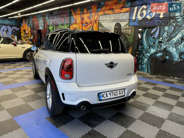 Белый Мини Купер, объемом двигателя 1.6 л и пробегом 107 тыс. км за 12990 $, фото 3 на Automoto.ua