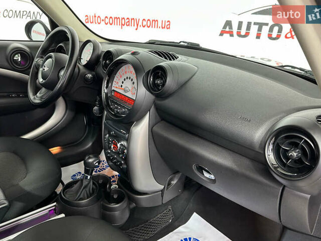Білий Міні Cooper, об'ємом двигуна 2 л та пробігом 201 тис. км за 11250 $, фото 15 на Automoto.ua