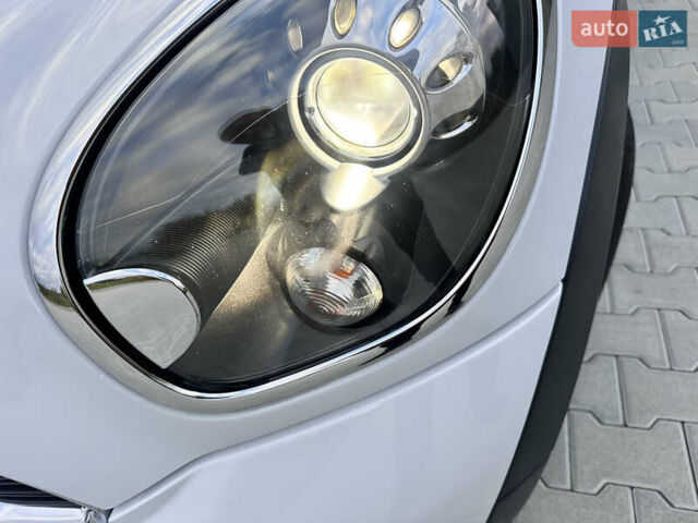 Білий Міні Cooper, об'ємом двигуна 1.6 л та пробігом 160 тис. км за 9800 $, фото 18 на Automoto.ua