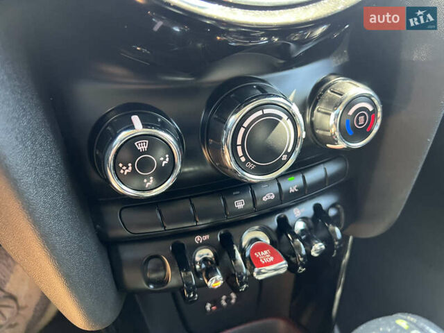 Білий Міні Cooper, об'ємом двигуна 2 л та пробігом 133 тис. км за 13333 $, фото 31 на Automoto.ua