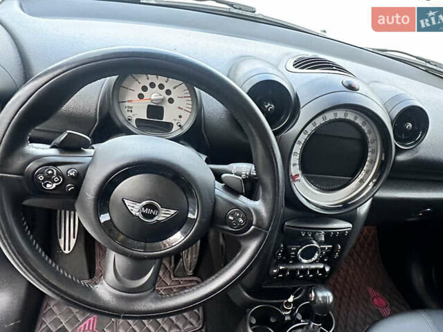 Білий Міні Cooper, об'ємом двигуна 1.6 л та пробігом 160 тис. км за 9800 $, фото 27 на Automoto.ua