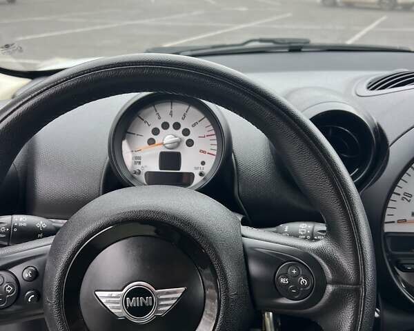Білий Міні Cooper, об'ємом двигуна 1.6 л та пробігом 113 тис. км за 11300 $, фото 9 на Automoto.ua
