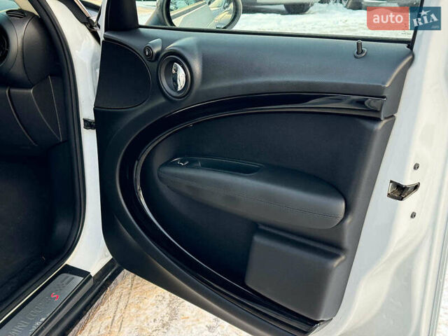 Белый Мини Купер, объемом двигателя 1.6 л и пробегом 159 тыс. км за 10990 $, фото 20 на Automoto.ua