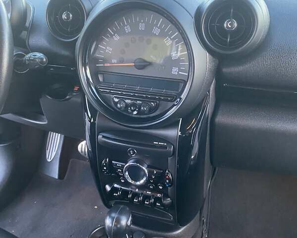 Білий Міні Cooper, об'ємом двигуна 1.6 л та пробігом 159 тис. км за 12500 $, фото 13 на Automoto.ua