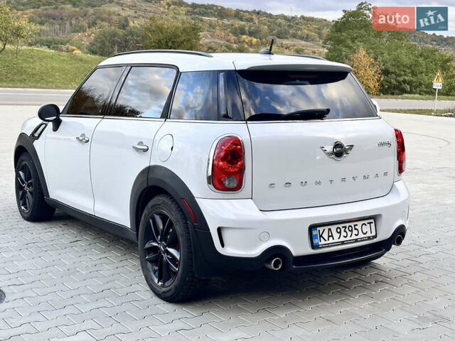 Білий Міні Cooper, об'ємом двигуна 1.6 л та пробігом 160 тис. км за 9800 $, фото 4 на Automoto.ua