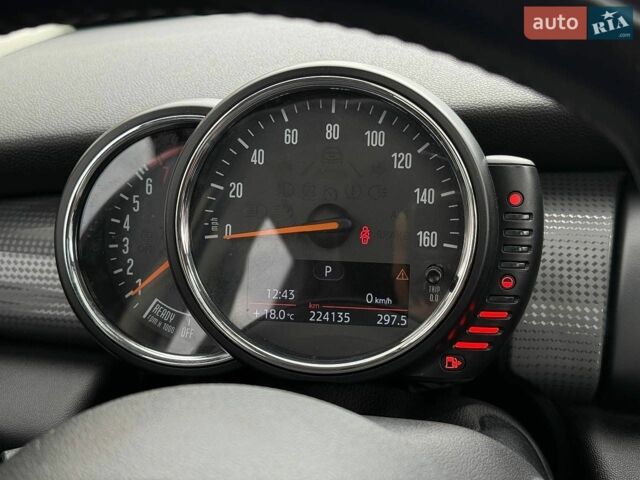 Білий Міні Cooper, об'ємом двигуна 1.5 л та пробігом 224 тис. км за 8200 $, фото 16 на Automoto.ua