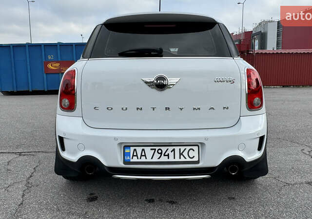 Білий Міні Cooper, об'ємом двигуна 1.6 л та пробігом 157 тис. км за 13800 $, фото 3 на Automoto.ua