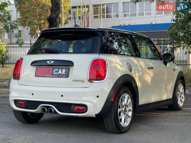Білий Міні Cooper, об'ємом двигуна 2 л та пробігом 102 тис. км за 11999 $, фото 15 на Automoto.ua