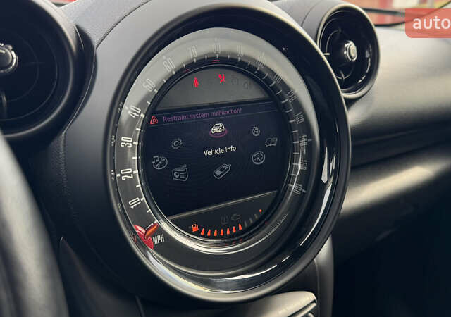 Білий Міні Cooper, об'ємом двигуна 1.6 л та пробігом 157 тис. км за 13800 $, фото 19 на Automoto.ua