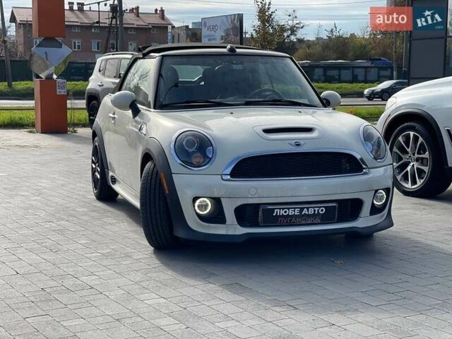Мини Купер 2015 в Львове на Automoto.ua Белый Мини Купер, объемом двигателя 1.6 л и пробегом 25 тыс. км за 12300 $, фото 2 на Automoto.ua