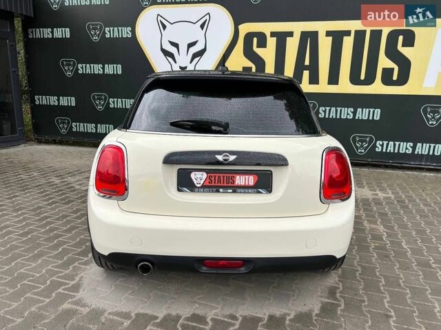 Білий Міні Cooper, об'ємом двигуна 1.5 л та пробігом 85 тис. км за 11600 $, фото 4 на Automoto.ua