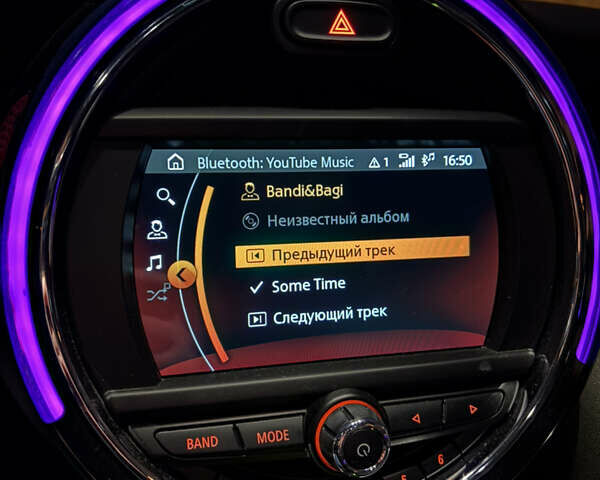 Білий Міні Cooper, об'ємом двигуна 1.5 л та пробігом 98 тис. км за 14000 $, фото 15 на Automoto.ua