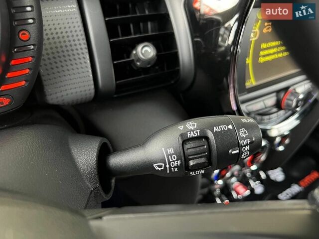 Білий Міні Cooper, об'ємом двигуна 1.5 л та пробігом 85 тис. км за 11600 $, фото 18 на Automoto.ua