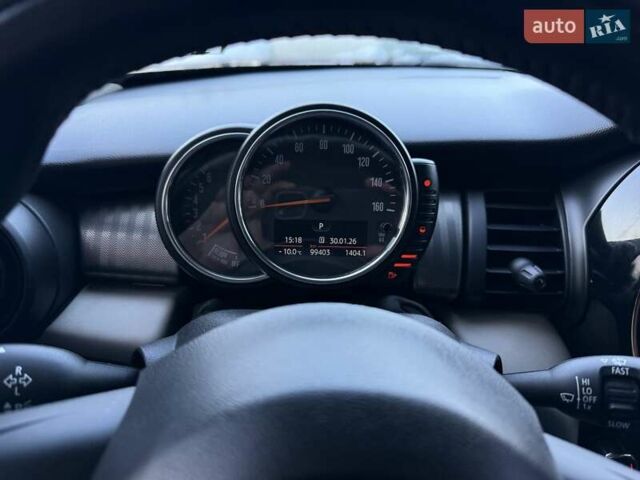 Белый Мини Купер, объемом двигателя 2 л и пробегом 99 тыс. км за 12100 $, фото 15 на Automoto.ua