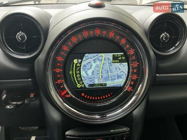 Белый Мини Купер, объемом двигателя 2 л и пробегом 213 тыс. км за 14500 $, фото 24 на Automoto.ua
