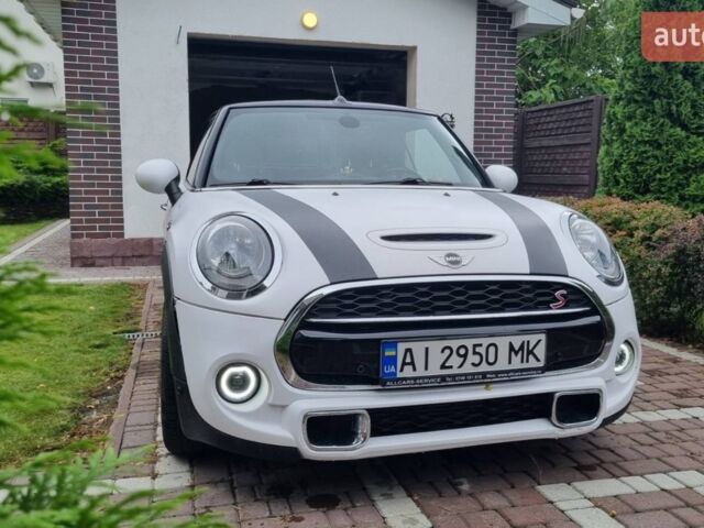Білий Міні Cooper, об'ємом двигуна 2 л та пробігом 71 тис. км за 14700 $, фото 6 на Automoto.ua