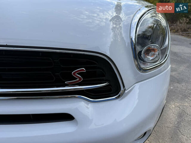 Білий Міні Cooper, об'ємом двигуна 1.6 л та пробігом 75 тис. км за 13500 $, фото 3 на Automoto.ua