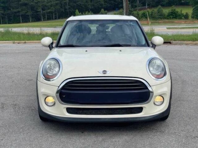 Білий Міні Cooper, об'ємом двигуна 1.5 л та пробігом 56 тис. км за 4007 $, фото 1 на Automoto.ua