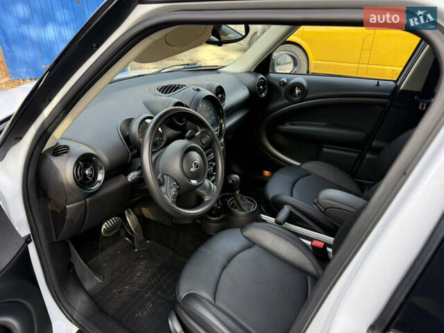 Білий Міні Cooper, об'ємом двигуна 1.6 л та пробігом 75 тис. км за 13500 $, фото 8 на Automoto.ua