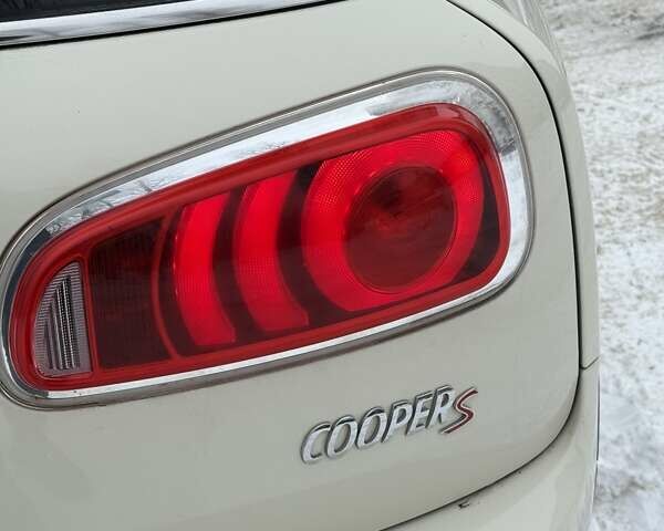 Белый Мини Купер, объемом двигателя 2 л и пробегом 152 тыс. км за 13000 $, фото 10 на Automoto.ua