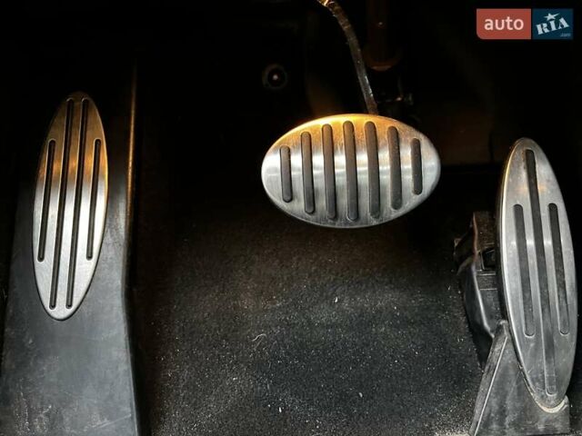 Белый Мини Купер, объемом двигателя 2 л и пробегом 213 тыс. км за 14500 $, фото 21 на Automoto.ua