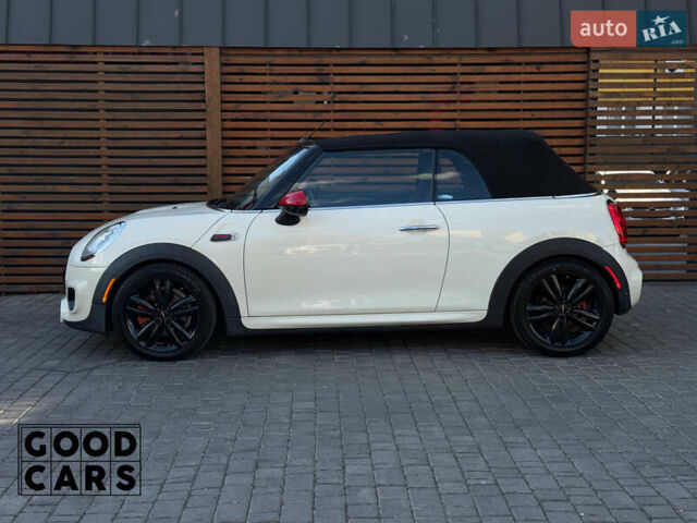 Білий Міні Cooper, об'ємом двигуна 2 л та пробігом 64 тис. км за 16500 $, фото 3 на Automoto.ua